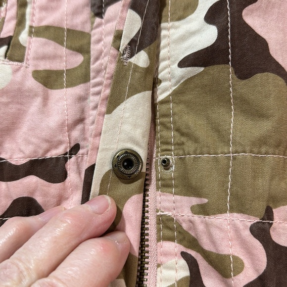 Love Tree Jacket Pink Camo Utility‎ in Size L  NWT - Picture 13 of 16